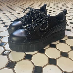 Puma platform sneakers black 9